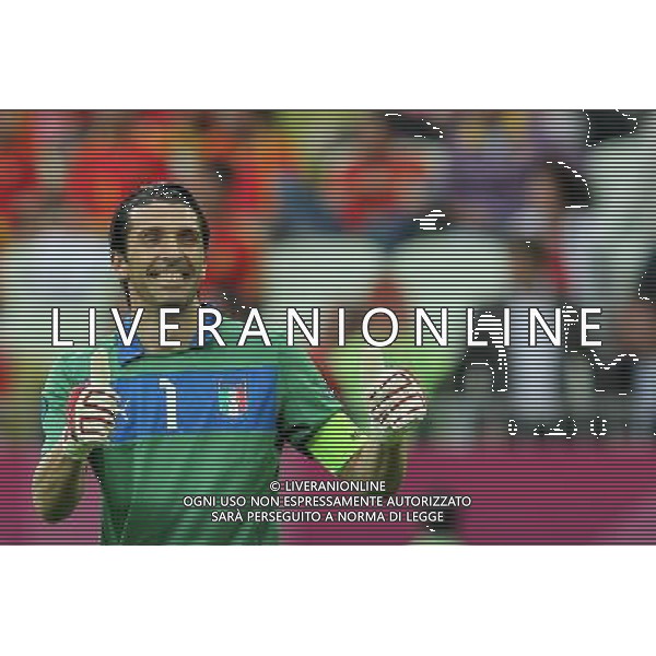 10.06.2012 GDANSK - ARENA GDANSK ( GDANSK POLAND ARENA GDANSK STADIUM STADIUM) PILKA NOZNA (FOOTBALL ) MISTRZOSTWA EUROPY W PILCE NOZNEJ UEFA EURO 2012 ( EUROPEAN CHAPIONSHIPS UEFA EURO 2012 ) GRUPA C ( POOL C) MECZ HISZPANIA - WLOCHY ( GAME SPAIN - ITALY ) NZ BUFFON GIANLUIGI FOTO MATEUSZ TRZUSKOWSKI/CYFRASPORT/NEWSPIX.PL --- Newspix.pl -AG ALDO LIVERANI SAS - ITALY ONLY - *** Local Caption *** .