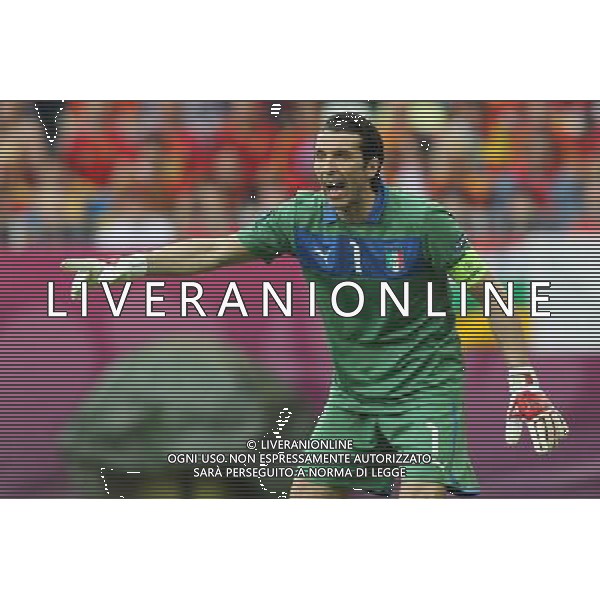 10.06.2012 GDANSK - ARENA GDANSK ( GDANSK POLAND ARENA GDANSK STADIUM STADIUM) PILKA NOZNA (FOOTBALL ) MISTRZOSTWA EUROPY W PILCE NOZNEJ UEFA EURO 2012 ( EUROPEAN CHAPIONSHIPS UEFA EURO 2012 ) GRUPA C ( POOL C) MECZ HISZPANIA - WLOCHY ( GAME SPAIN - ITALY ) NZ BUFFON GIANLUIGI FOTO MATEUSZ TRZUSKOWSKI/CYFRASPORT/NEWSPIX.PL --- Newspix.pl -AG ALDO LIVERANI SAS - ITALY ONLY - *** Local Caption *** .