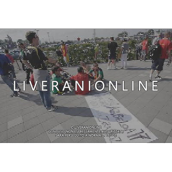 GDANSK 10.06.2012 STADION PGE ARENA N Z HISZPANSCY I WLOSCY KIBICE PRZED WEJSCIEM NA MECZ FOT MICHAL FLUDRA / NEWSPIX.PL Italian AND sPANISH football fans on the Gdansk city streets EURO FOOTBALL 2012 POLAND BEFORE MATCH SPAIN vs ITALY --- Newspix.pl -AG ALDO LIVERANI SAS - ITALY ONLY - *** Local Caption *** .