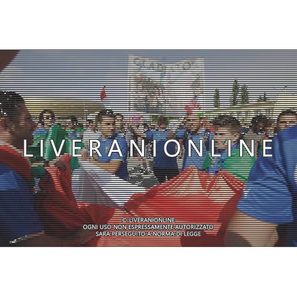 GDANSK 10.06.2012 STADION PGE ARENA N Z HISZPANSCY I WLOSCY KIBICE PRZED WEJSCIEM NA MECZ FOT MICHAL FLUDRA / NEWSPIX.PL Italian AND sPANISH football fans on the Gdansk city streets EURO FOOTBALL 2012 POLAND BEFORE MATCH SPAIN vs ITALY --- Newspix.pl -AG ALDO LIVERANI SAS - ITALY ONLY - *** Local Caption *** .