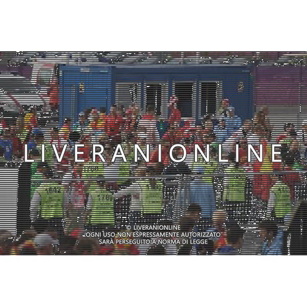 GDANSK 10.06.2012 STADION PGE ARENA N Z HISZPANSCY I WLOSCY KIBICE PRZED WEJSCIEM NA MECZ FOT MICHAL FLUDRA / NEWSPIX.PL Italian AND sPANISH football fans on the Gdansk city streets EURO FOOTBALL 2012 POLAND BEFORE MATCH SPAIN vs ITALY --- Newspix.pl -AG ALDO LIVERANI SAS - ITALY ONLY - *** Local Caption *** .