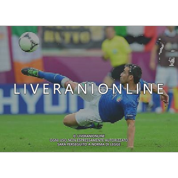 GDANSK 10.06.2012 PILKA NOZNA UEFA EURO 2012 MECZ FAZY GRUPOWEJ GRUPA C HISZPANIA WLOCHY NZ ANTONIO DI NATALE RADOSC BRAMKA FOT MAREK BICZYK PRZEGLAD SPORTOWY NEWSPIX.PL POLAND GDANSK EURO 2012 SPAIN vs ITALY --- Newspix.pl -AG ALDO LIVERANI SAS - ITALY ONLY - *** Local Caption *** .