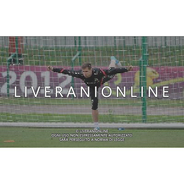 10.06.2012 WARSZAWA (WARSAW POLAND) STADION POLONII WARSZAWA PILKA NOZNA (FOOTBALL) UEFA EURO 2012 POLAND UKRAINE MISTRZOSTWA EUROPY W PILCE NOZNEJ POLSKA UKRAINA TRENING KADRY REPREZENTACJI POLSKI (POLAND NATIONAL FOOTBALL TEAM TRAINING IN WARSAW) N/Z WOJCIECH SZCZESNY FOTO NORBERT BARCZYK / PRESSFOCUS/NEWSPIX.PL --- Newspix.pl ALLENAMENTO POLONIA - AG ALDO LIVERANI SAS - ITALY ONLY - *** Local Caption *** .