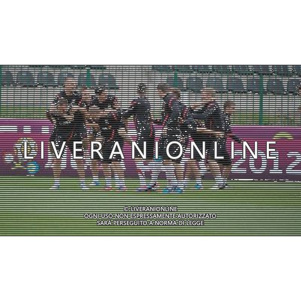 10.06.2012 WARSZAWA (WARSAW POLAND) STADION POLONII WARSZAWA PILKA NOZNA (FOOTBALL) UEFA EURO 2012 POLAND UKRAINE MISTRZOSTWA EUROPY W PILCE NOZNEJ POLSKA UKRAINA TRENING KADRY REPREZENTACJI POLSKI (POLAND NATIONAL FOOTBALL TEAM TRAINING IN WARSAW) N/Z TRENING FOTO NORBERT BARCZYK / PRESSFOCUS/NEWSPIX.PL --- Newspix.pl ALLENAMENTO POLONIA - AG ALDO LIVERANI SAS - ITALY ONLY - *** Local Caption *** .