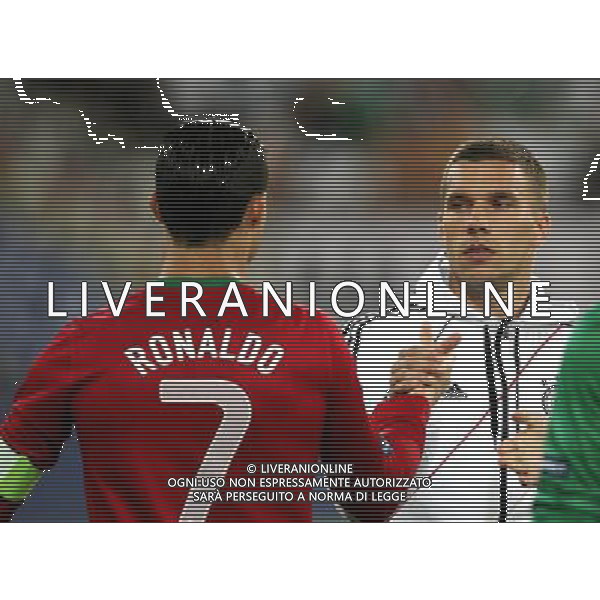 LWOW STADION OLIMPIJSKI 09.06.2012 EURO 2012 PILKA NOZNA GRUPA B NIEMCY - PORTUGALIA NZ CRISTIANO RONALDO POR LUKAS PODOLSKI GER FOT MICHAL NOWAK / NEWSPIX.PL LVIV OLYMPIC STADIUM 09.06.2012 EURO 2012 GROUP B GERMANY - PORTUGAL CRISTIANO RONALDO POR LUKAS PODOLSKI GER MICHAL NOWAK / NEWSPIX.PL --- Newspix.pl /AG ALDO LIVERANI SAS - ITALY ONLY *** Local Caption *** .