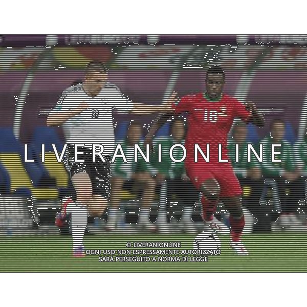 LWOW STADION OLIMPIJSKI 09.06.2012 EURO 2012 PILKA NOZNA GRUPA B NIEMCY - PORTUGALIA NZ LUKAS PODOLSKI GER SILVESTRE VARELA POR FOT MICHAL NOWAK / NEWSPIX.PL LVIV OLYMPIC STADIUM 09.06.2012 EURO 2012 GROUP B GERMANY - PORTUGAL LUKAS PODOLSKI GER SILVESTRE VARELA POR MICHAL NOWAK / NEWSPIX.PL --- Newspix.pl /AG ALDO LIVERANI SAS - ITALY ONLY *** Local Caption *** .