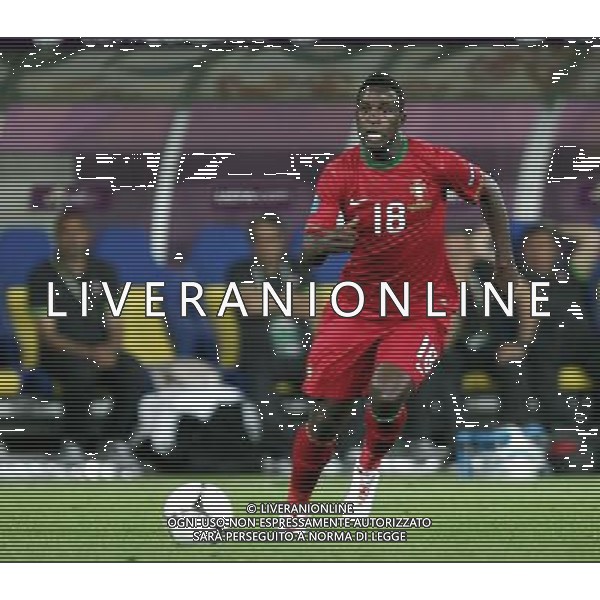 LWOW STADION OLIMPIJSKI 09.06.2012 EURO 2012 PILKA NOZNA GRUPA B NIEMCY - PORTUGALIA NZ SILVESTRE VARELA POR FOT MICHAL NOWAK / NEWSPIX.PL LVIV OLYMPIC STADIUM 09.06.2012 EURO 2012 GROUP B GERMANY - PORTUGAL SILVESTRE VARELA POR MICHAL NOWAK / NEWSPIX.PL --- Newspix.pl /AG ALDO LIVERANI SAS - ITALY ONLY *** Local Caption *** .