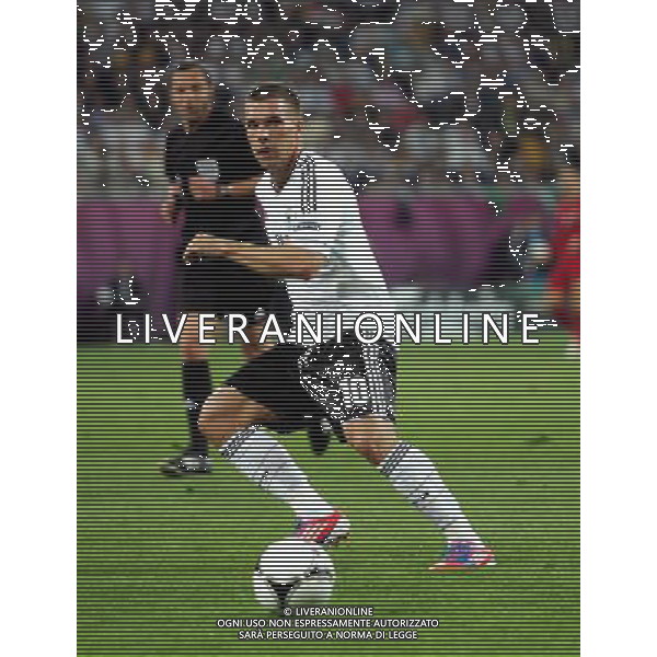 LWOW STADION OLIMPIJSKI 09.06.2012 EURO 2012 PILKA NOZNA GRUPA B NIEMCY - PORTUGALIA NZ LUKAS PODOLSKI GER FOT MICHAL NOWAK / NEWSPIX.PL LVIV OLYMPIC STADIUM 09.06.2012 EURO 2012 GROUP B GERMANY - PORTUGAL LUKAS PODOLSKI GER MICHAL NOWAK / NEWSPIX.PL --- Newspix.pl /AG ALDO LIVERANI SAS - ITALY ONLY *** Local Caption *** .