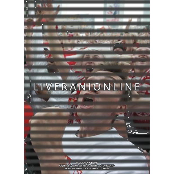 08.06.2012 NWARSZAWA WARSAW EURO 2012 STREFA KIBICA FAN FANI REAKCJE KIBICOW PODCZAS MECZU OTWARCIA KIBIC KIBICE POLSKA vs GRECJA POLAND EURO 2012 FAN ZONE FANS FOT. ALEKSANDER MAJDANSKI/NEWSPIX.PL --- Newspix.pl AG ALDO LIVERANI S A S ONLY ITALY *** Local Caption *** www.newspix.pl mail us: info@newspix.pl call us: 0048 022 23 22 222 --- Polish Picture Agency by Ringier Axel Springer Poland