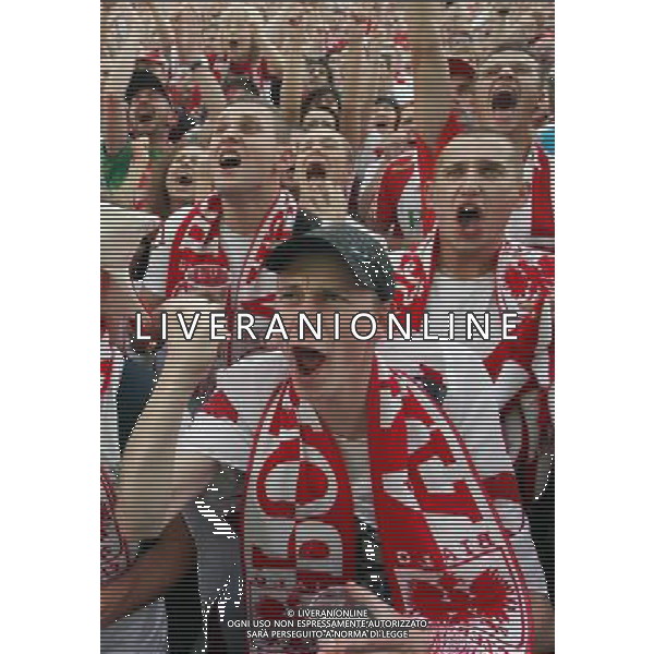 08.06.2012 NWARSZAWA WARSAW EURO 2012 STREFA KIBICA FAN FANI REAKCJE KIBICOW PODCZAS MECZU OTWARCIA KIBIC KIBICE POLSKA vs GRECJA POLAND EURO 2012 FAN ZONE FANS FOT. ALEKSANDER MAJDANSKI/NEWSPIX.PL --- Newspix.pl AG ALDO LIVERANI S A S ONLY ITALY *** Local Caption *** www.newspix.pl mail us: info@newspix.pl call us: 0048 022 23 22 222 --- Polish Picture Agency by Ringier Axel Springer Poland