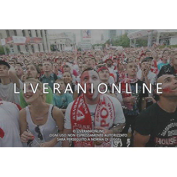 08.06.2012 NWARSZAWA WARSAW EURO 2012 STREFA KIBICA FAN FANI REAKCJE KIBICOW PODCZAS MECZU OTWARCIA KIBIC KIBICE POLSKA vs GRECJA POLAND EURO 2012 FAN ZONE FANS FOT. ALEKSANDER MAJDANSKI/NEWSPIX.PL --- Newspix.pl AG ALDO LIVERANI S A S ONLY ITALY *** Local Caption *** www.newspix.pl mail us: info@newspix.pl call us: 0048 022 23 22 222 --- Polish Picture Agency by Ringier Axel Springer Poland