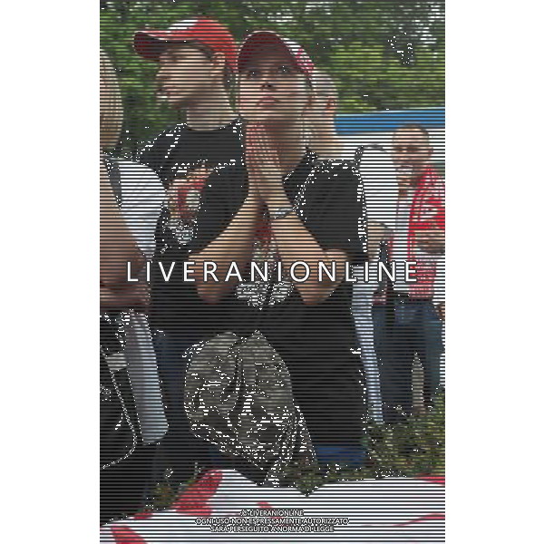 08.06.2012 NWARSZAWA WARSAW EURO 2012 STREFA KIBICA FAN FANI REAKCJE KIBICOW PODCZAS MECZU OTWARCIA KIBIC KIBICE POLSKA vs GRECJA POLAND EURO 2012 FAN ZONE FANS FOT. ALEKSANDER MAJDANSKI/NEWSPIX.PL --- Newspix.pl AG ALDO LIVERANI S A S ONLY ITALY *** Local Caption *** www.newspix.pl mail us: info@newspix.pl call us: 0048 022 23 22 222 --- Polish Picture Agency by Ringier Axel Springer Poland