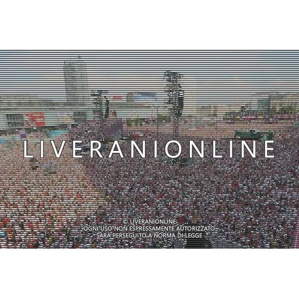 WARSZAWA 07.06.2012 STREFA KIBICA EURO 2012 NAJWIEKSZA STREFA KIBICA PODCZAS EURO 2012 MECZ POLSKA GRECJA THE BIGERST FAN ZONE IN EURO 2012 N Z. KIBICE FANI FANS FLAGI BARWY NARODOWE ZABAWA FOT.ALEKSANDER MAJDANSKI / NEWSPIX.PL --- Newspix.pl AG ALDO LIVERANI S A S ONLY ITALY *** Local Caption *** www.newspix.pl mail us: info@newspix.pl call us: 0048 022 23 22 222 --- Polish Picture Agency by Ringier Axel Springer Poland