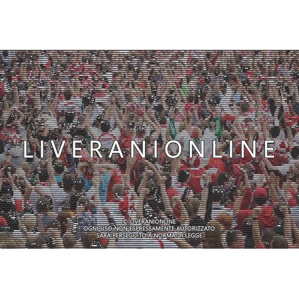 GDANSK 08.06.2012 STREFA KIBICA GDANSK N Z KIBICE OGLADAJA MECZ POLSKA GRECJA FOT MICHAL FLUDRA / NEWSPIX.PL Football fans watch the first UEFA EURO 2012 match inside the Gdansk\'s FanZone --- Newspix.pl AG ALDO LIVERANI S A S ONLY ITALY *** Local Caption *** www.newspix.pl mail us: info@newspix.pl call us: 0048 022 23 22 222 --- Polish Picture Agency by Ringier Axel Springer Poland