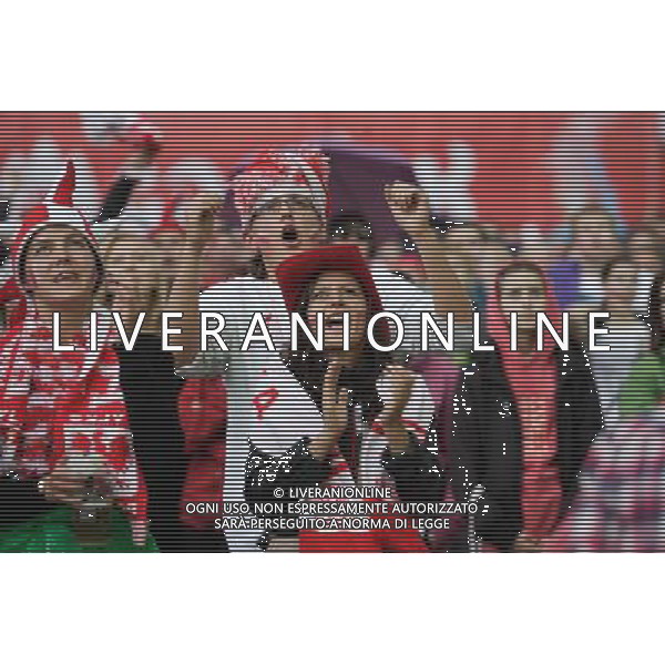 GDANSK 08.06.2012 STREFA KIBICA GDANSK N Z KIBICE OGLADAJA MECZ POLSKA GRECJA FOT MICHAL FLUDRA / NEWSPIX.PL Football fans watch the first UEFA EURO 2012 match inside the Gdansk\'s FanZone --- Newspix.pl AG ALDO LIVERANI S A S ONLY ITALY *** Local Caption *** www.newspix.pl mail us: info@newspix.pl call us: 0048 022 23 22 222 --- Polish Picture Agency by Ringier Axel Springer Poland