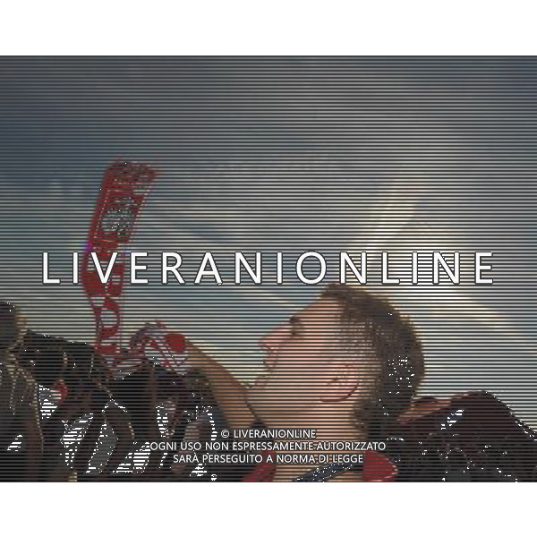 KRAKOW 08.06.2012 MECZ OTWARCIA EURO 2012 POLSKA GRECJA STREFA KIBICA KRAKOW KRAKOWSKIE BLONIA. FOT. JAKUB GRUCA/ NEWSPIX.PL FAN ZONE CRACOW POLAND EURO 2012 FANS --- Newspix.pl AG ALDO LIVERANI S A S ONLY ITALY *** Local Caption *** www.newspix.pl mail us: info@newspix.pl call us: 0048 022 23 22 222 --- Polish Picture Agency by Ringier Axel Springer Poland