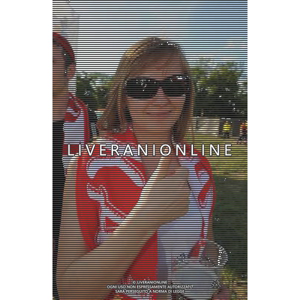 KRAKOW 08.06.2012 MECZ OTWARCIA EURO 2012 POLSKA GRECJA STREFA KIBICA KRAKOW KRAKOWSKIE BLONIA. FOT. JAKUB GRUCA/ NEWSPIX.PL FAN ZONE CRACOW POLAND EURO 2012 FANS --- Newspix.pl AG ALDO LIVERANI S A S ONLY ITALY *** Local Caption *** www.newspix.pl mail us: info@newspix.pl call us: 0048 022 23 22 222 --- Polish Picture Agency by Ringier Axel Springer Poland