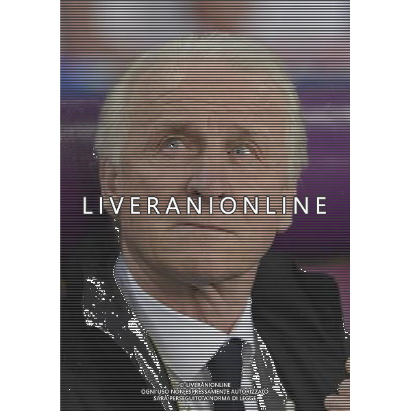 (120611) -- POZNAN, June 11, 2012 () -- Giovanni Trapattoni, head coach of Ireland reacts during the Group C match against Croatia at the Euro 2012 football championships in Poznan, Poland, June 10, 2012. Croatia won 3-1. (/Wu Wei) (jyc) AG ALDO LIVERANI S A S ONLY ITALY