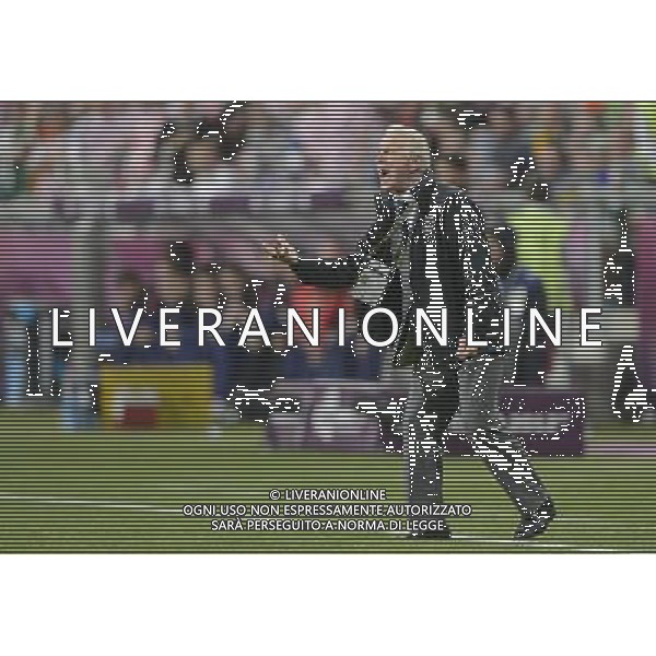 (120611) -- POZNAN, June 11, 2012 () -- Giovanni Trapattoni, head coach of Ireland reacts during the Group C match against Croatia at the Euro 2012 football championships in Poznan, Poland, June 10, 2012. (/Wu Wei) (jyc) AG ALDO LIVERANI S A S ONLY ITALY