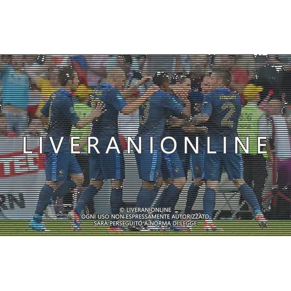 (120612) -- DONETSK, June 12, 2012 () -- Samir Nasri (4th R) of France celebrates for his goal with teammates during the Group D match between England and France at the Euro 2012 football championships in Donetsk, Ukraine, June 11, 2012. (/Li Yong)(lm) AG ALDO LIVERANI S A S ONLY ITALY