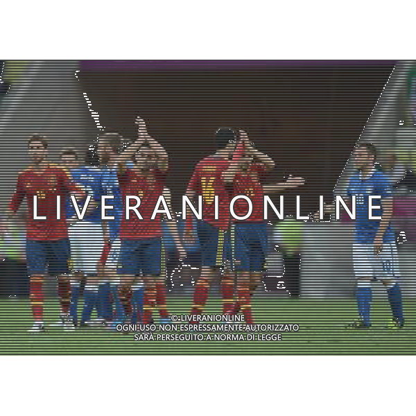 (120611) -- GDANSK, June 11, 2012 () -- Players of Spain wave to the spectators after the Group C match against Italy at the Euro 2012 football championships in Gdansk, Poland, June 10, 2012. The match ended in a 1-1 draw. (/Liu Lihang) (jyc) AG ALDO LIVERANI S A S ONLY ITALY