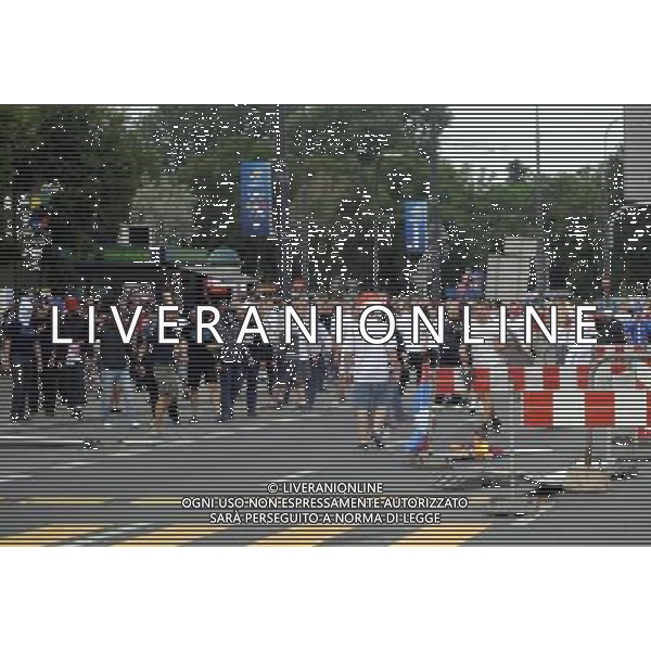 Warszawa 12/06/2012 Przemarsz z zadymy Rosjan przed meczem Polska Rosja na stadionie Narodowym Fot: Ciecier POLISH HOOLIGANS CLASHED WITH POLICE DURING THE MARCH OF RUSSIAN SUPPORTERS BEFORE POLAND - RUSSIA GAME --- Newspix.pl /AGENZIA ALDO LIVERANI SAS - ITALY ONLY - Scontri tra la polizia e i tifosi prima dell\'incontro tra Polonia - Russia Campionati Europei UEFA 2012 Polonia/Ucraina Gruppo A Varsavia (Polonia) *** Local Caption *** www.newspix.pl mail us: info@newspix.pl call us: 0048 022 23 22 222 --- Polish Picture Agency by Ringier Axel Springer Poland