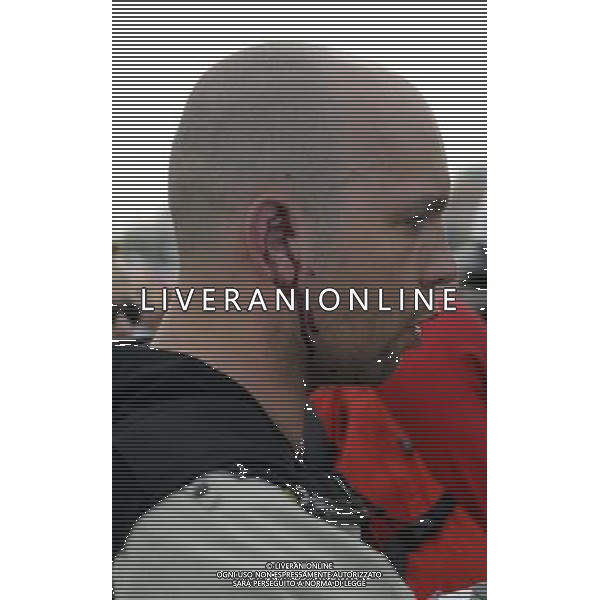 Warszawa 12/06/2012 Przemarsz z zadymy Rosjan przed meczem Polska Rosja na stadionie Narodowym Fot: Ciecier POLISH HOOLIGANS CLASHED WITH POLICE DURING THE MARCH OF RUSSIAN SUPPORTERS BEFORE POLAND - RUSSIA GAME --- Newspix.pl /AGENZIA ALDO LIVERANI SAS - ITALY ONLY - Scontri tra la polizia e i tifosi prima dell\'incontro tra Polonia - Russia Campionati Europei UEFA 2012 Polonia/Ucraina Gruppo A Varsavia (Polonia) *** Local Caption *** www.newspix.pl mail us: info@newspix.pl call us: 0048 022 23 22 222 --- Polish Picture Agency by Ringier Axel Springer Poland