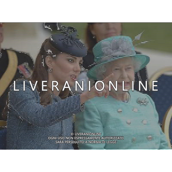 The Queen \' The Duke \' Duchess of Cambridge visit Vernon Park to mark a Fields in Trust project for the Diamond Jubilee. Nottingham, England. 13-6-12 /PHOTOSHOT/AG ALDO LIVERANI SAS - ITALY ONLY -