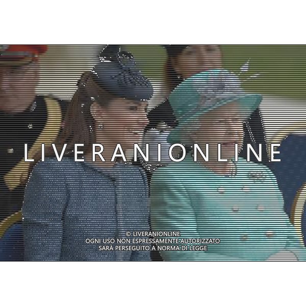 The Queen \' The Duke \' Duchess of Cambridge visit Vernon Park to mark a Fields in Trust project for the Diamond Jubilee. Nottingham, England. 13-6-12 /PHOTOSHOT/AG ALDO LIVERANI SAS - ITALY ONLY -