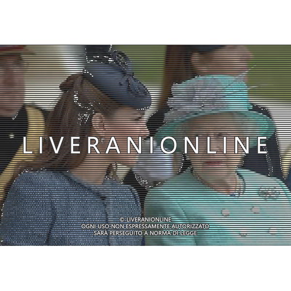 The Queen \' The Duke \' Duchess of Cambridge visit Vernon Park to mark a Fields in Trust project for the Diamond Jubilee. Nottingham, England. 13-6-12 /PHOTOSHOT/AG ALDO LIVERANI SAS - ITALY ONLY -