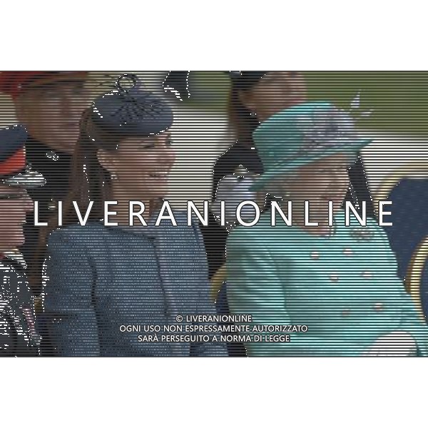 The Queen \' The Duke \' Duchess of Cambridge visit Vernon Park to mark a Fields in Trust project for the Diamond Jubilee. Nottingham, England. 13-6-12 /PHOTOSHOT/AG ALDO LIVERANI SAS - ITALY ONLY -