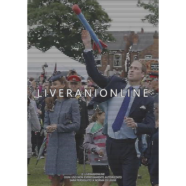 Britain\'s Prince William throws a foam javelin at a children\'s sports event, during his visit with his wife Catherine, Duchess of Cambridge to Vernon Park in Nottingham, central England June 13, 2012. /PHOTOSHOT/AG ALDO LIVERANI SAS - ITALY ONLY - *** Local Caption *** .