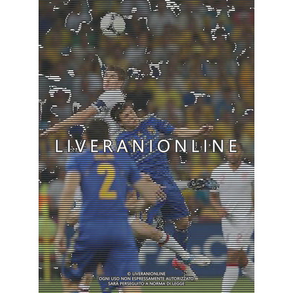 (120620) -- DONETSK, June 20, 2012 () -- Steven Gerrard (Top L) of England vies with Yevhen Konoplyanka (Top R) of Ukraine during the Group D 3rd round match at the Euro 2012 football championships in Donetsk, Ukraine, June 19, 2012.(/Meng Yongmin) (kh) ©PHOTOSHOT/ALDO LIVERANI SAS - ITALY ONLY -
