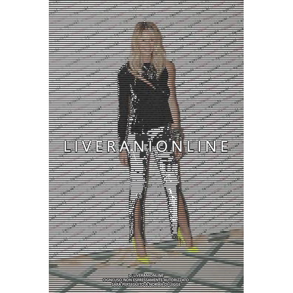 Elle Macphersonpose for photographers during a photocall at Claridges Hotel ©photoshot/AG ALDO LIVERANI SAS - ITALY ONLY -