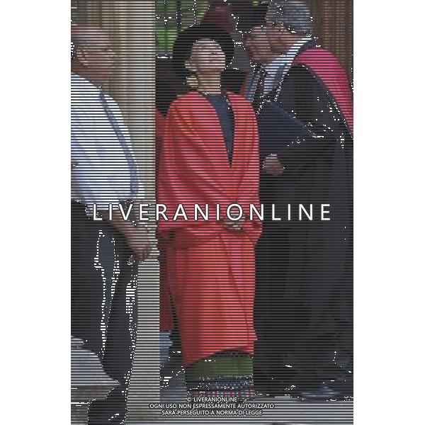 Aung San Suu Kyi receives her honorary degree along with seven other distinguished figures at the Encaenia ceremony in the Sheldonian Theatre, Oxford. 20th June 2012 /PHOTOSHOT/AG ALDO LIVERANI SAS - ITALY ONLY -