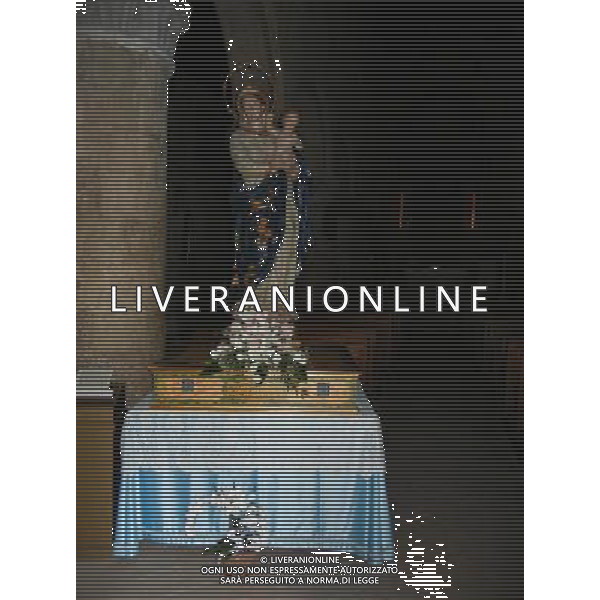 Il castello di Vigoleno  un imponente complesso fortificato della provincia di Piacenza sul confine con quella di Parma, nel comune di Vernasca NELLA FOTO CHIESA PIEVE DI SAN GIORGIO AG ALDO LIVERANI *** Local Caption *** Il castello di Vigoleno  un imponente complesso fortificato della provincia di Piacenza sul confine con quella di Parma, nel comune di Vernasca