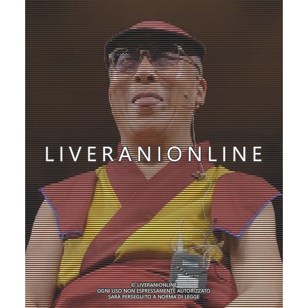 MILANO 26/6/2012 IL DALAI LAMA INCONTRA I GIOVANI AL TEATRO DAL VERME FOTO ROMANO/AG ALDO LIVERANI