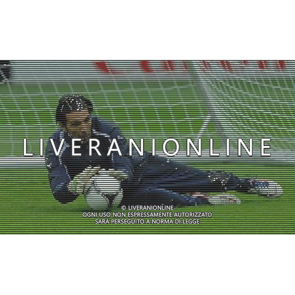 Campionati Europei UEFA 2012 Polonia/Ucraina Semifinale Varsavia (Polonia) - 27.06.2012 Allenamento Italia Nella Foto:buffon /Ph.Vitez-Ag. Aldo Liverani