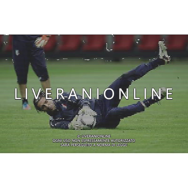 WARSZAWA STADION NARODOWY 27.06.2012 EURO 2012 PILKA NOZNA TRENING WLOCHY NZ GIANLUIGI BUFFON FOT MICHAL NOWAK / NEWSPIX.PL WARSAW NATIONAL STADIUM 27.06.2012 EURO 2012 TRAINING SESSION ITALY ITALIA GIANLUIGI BUFFON MICHAL NOWAK / NEWSPIX.PL --- Newspix.pl /Agenzia Aldo Liverani Sas - ITALY ONLY - Allenamento Italia Campionati Europei UEFA 2012 Polonia/Ucraina Semifinale Varsavia (Polonia) - 27.06.2012 *** Local Caption *** www.newspix.pl mail us: info@newspix.pl call us: 0048 022 23 22 222 --- Polish Picture Agency by Ringier Axel Springer Poland