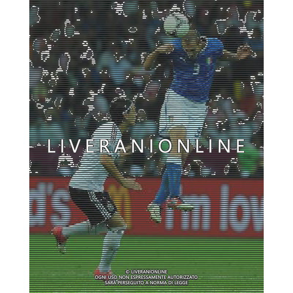 Campionati Europei UEFA 2012 Polonia/Ucraina Semifinale Varsavia (Polonia) - 28.06.2012 Germania-Italia Nella Foto:chiellini ozil /Ph.Vitez-Ag. Aldo Liverani