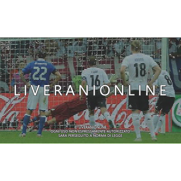 Campionati Europei UEFA 2012 Polonia/Ucraina Semifinale Varsavia (Polonia) - 28.06.2012 Germania-Italia Nella Foto:ozil gol /Ph.Vitez-Ag. Aldo Liverani