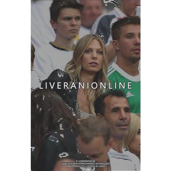 WARSZAWA STADION NARODOWY 28.06.2012 EURO 2012 PILKA NOZNA POLFINAL MISTRZOSTW EUROPY NIEMCY - WLOCHY NZ DZIEWCZYNY ZONY PILKARZY NIEMIECKICH WAGS WAG FOT MICHAL NOWAK / NEWSPIX.PL WARSAW NATIONAL STADIUM 28.06.2012 FOOTBALL SOCCER EURO 2012 SEMI FINAL OF EUROPEAN CHAMPIONSHIP GERMANY - ITALY WIFES AND GIRLFRIENDS OF GERMAN PLAYERS MICHAL NOWAK / NEWSPIX.PL --- Newspix.pl EUROPEI 2012 GERMANIA ITALIA AG ALDO LIVERANI SAS - ITALY ONLY - *** Local Caption *** www.newspix.pl mail us: info@newspix.pl call us: 0048 022 23 22 222 --- Polish Picture Agency by Ringier Axel Springer Poland