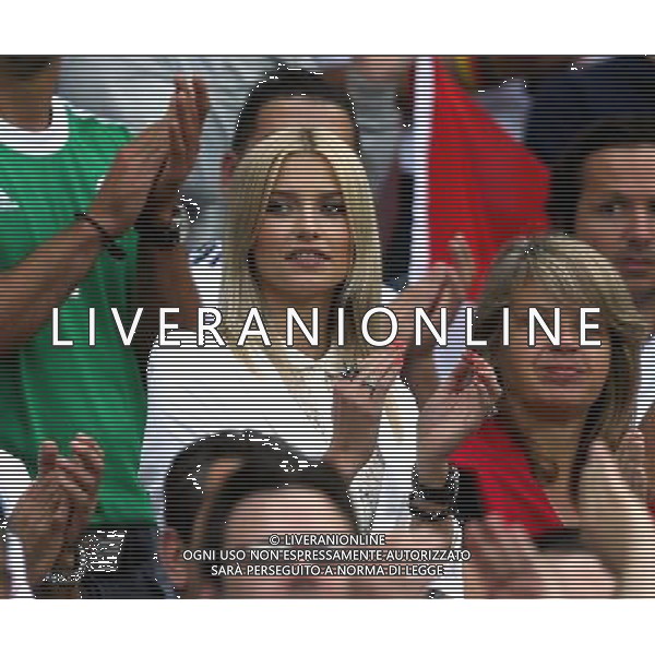 WARSZAWA STADION NARODOWY 28.06.2012 EURO 2012 PILKA NOZNA POLFINAL MISTRZOSTW EUROPY NIEMCY - WLOCHY NZ DZIEWCZYNY ZONY PILKARZY NIEMIECKICH WAGS WAG LENA GERCKE FOT MICHAL NOWAK / NEWSPIX.PL WARSAW NATIONAL STADIUM 28.06.2012 FOOTBALL SOCCER EURO 2012 SEMI FINAL OF EUROPEAN CHAMPIONSHIP GERMANY - ITALY WIFES AND GIRLFRIENDS OF GERMAN PLAYERS MICHAL NOWAK / NEWSPIX.PL --- Newspix.pl EUROPEI 2012 GERMANIA ITALIA AG ALDO LIVERANI SAS - ITALY ONLY - *** Local Caption *** www.newspix.pl mail us: info@newspix.pl call us: 0048 022 23 22 222 --- Polish Picture Agency by Ringier Axel Springer Poland