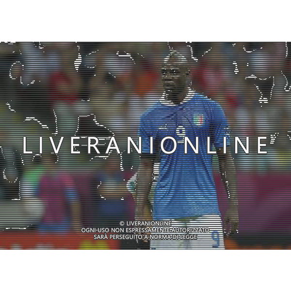 WARSZAWA 28/06/2012 STADION NARODOWY 2012 PILKA NOZNA EURO 2012 POLFINAL MECZ NIEMCY WLOCHY WARSAW NATIONAL STADIUM FOOTBALL EURO 2012 SEMI FINAL MATCH GERMANY ITALY N/Z (L) MARIO BALOTELLI FOTO KAMIL KRASZEWSKI APPA --- Newspix.pl EUROPEI 2012 GERMANIA ITALIA AG ALDO LIVERANI SAS - ITALY ONLY - *** Local Caption *** www.newspix.pl mail us: info@newspix.pl call us: 0048 022 23 22 222 --- Polish Picture Agency by Ringier Axel Springer Poland