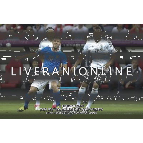 28.06.2012 WARSZAWA - STADION NARODOWY ( WARSAW POLAND NATIONAL STADIUM) PILKA NOZNA (FOOTBALL ) MISTRZOSTWA EUROPY W PILCE NOZNEJ UEFA EURO 2012 ( EUROPEAN CHAMPIONSHIPS UEFA EURO 2012 ) POLFINAL (SEMIFINAL) MECZ NIEMCY - WLOCHY ( GAME GERMANY - ITALY) NZ ANTONIO CASSANO ( L) JEROME BOATENG ( P) FOTO KATARZYNA PLEWCZYNSKA/CYFRASPORT --- Newspix.pl EUROPEI 2012 GERMANIA ITALIA AG ALDO LIVERANI SAS - ITALY ONLY - *** Local Caption *** www.newspix.pl mail us: info@newspix.pl call us: 0048 022 23 22 222 --- Polish Picture Agency by Ringier Axel Springer Poland