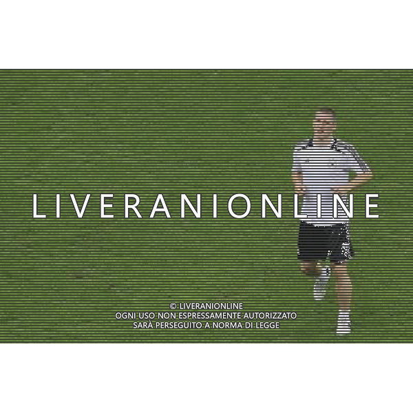 28.06.2012 WARSZAWA - STADION NARODOWY ( WARSZAWA POLAND NATIONAL STADIUM) PILKA NOZNA (FOOTBALL ) MISTRZOSTWA EUROPY W PILCE NOZNEJ UEFA EURO 2012 ( EUROPEAN CHAMPIONSHIPS UEFA EURO 2012 ) POLFINAL ( SEMI-FINALS ) MECZ NIEMCY - WLOCHY ( GAME GERMANY - ITALY ) NZ BASTIAN SCHWEINSTEIGER FOTO MATEUSZ TRZUSKOWSKI/CYFRASPORT --- Newspix.pl EUROPEI 2012 GERMANIA ITALIA AG ALDO LIVERANI SAS - ITALY ONLY - *** Local Caption *** www.newspix.pl mail us: info@newspix.pl call us: 0048 022 23 22 222 --- Polish Picture Agency by Ringier Axel Springer Poland