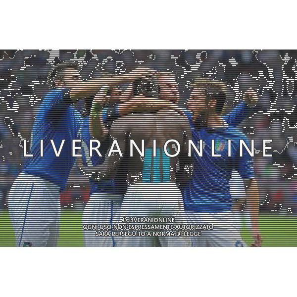 28.06.2012 WARSZAWA (WARSAW) STADION NARODOWY (THE NATIONAL STADIUM) PILKA NOZNA (SOCCER) MISTRZOSTWA EURO 2012 POLSKA UKRAINA (UEFA EURO 2012 POLAND UKRAINE) POLFINAL (SEMIFINAL) MECZ NIEMCY - WLOCHY (GERMANY - ITALY DEUTSCHLAND - ITALY) N/Z MARIO BALOTELLI GOL RADOSC BRAMKAKOSZULKA FOT RAFAL OLEKSIEWICZ / PRESSFOCUS NEWSPIXPL --- Newspix.pl EUROPEI 2012 GERMANIA ITALIA AG ALDO LIVERANI SAS - ITALY ONLY - *** Local Caption *** www.newspix.pl mail us: info@newspix.pl call us: 0048 022 23 22 222 --- Polish Picture Agency by Ringier Axel Springer Poland