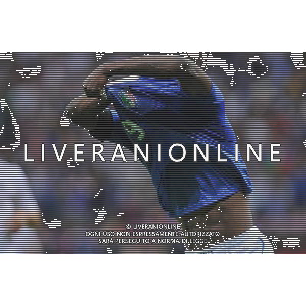 28.06.2012 WARSZAWA (WARSAW) STADION NARODOWY (THE NATIONAL STADIUM) PILKA NOZNA (SOCCER) MISTRZOSTWA EURO 2012 POLSKA UKRAINA (UEFA EURO 2012 POLAND UKRAINE) POLFINAL (SEMIFINAL) MECZ NIEMCY - WLOCHY (GERMANY - ITALY DEUTSCHLAND - ITALY) N/Z MARIO BALOTELLI GOL RADOSC BRAMKAKOSZULKA FOT RAFAL OLEKSIEWICZ / PRESSFOCUS NEWSPIXPL --- Newspix.pl EUROPEI 2012 GERMANIA ITALIA AG ALDO LIVERANI SAS - ITALY ONLY - *** Local Caption *** www.newspix.pl mail us: info@newspix.pl call us: 0048 022 23 22 222 --- Polish Picture Agency by Ringier Axel Springer Poland