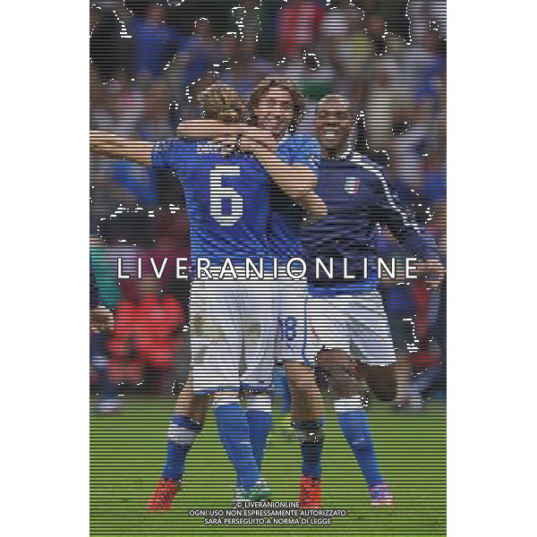 28.06.2012 WARSZAWA (WARSAW) STADION NARODOWY (THE NATIONAL STADIUM) PILKA NOZNA (SOCCER) MISTRZOSTWA EURO 2012 POLSKA UKRAINA (UEFA EURO 2012 POLAND UKRAINE) POLFINAL (SEMIFINAL) MECZ NIEMCY - WLOCHY (GERMANY - ITALY DEUTSCHLAND - ITALY) N/Z RICCARDO MONTOLIVO FEDERICO BALZARETTI RADOSC ZWYCIESTWO FOT RAFAL OLEKSIEWICZ / PRESSFOCUS NEWSPIXPL --- Newspix.pl EUROPEI 2012 GERMANIA ITALIA AG ALDO LIVERANI SAS - ITALY ONLY - *** Local Caption *** www.newspix.pl mail us: info@newspix.pl call us: 0048 022 23 22 222 --- Polish Picture Agency by Ringier Axel Springer Poland
