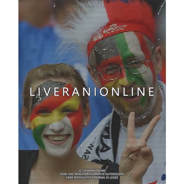 28.06.2012, WARSZAWA, PILKA NOZNA, FOOTBALL, MISTRZOSTWA EUROPY W PILCE NOZNEJ, EURO 2012, FOOTBALL EUROPEAN CHAMPIONSHIP, POLFINAL, SEMI - FINAL, NIEMCY - WLOCHY, GERMANY - ITALY, KIBICE, FOT. TOMASZ JASTRZEBOWSKI / FOTO OLIMPIK --- Newspix.pl EUROPEI 2012 GERMANIA ITALIA AG ALDO LIVERANI SAS - ITALY ONLY - *** Local Caption *** www.newspix.pl mail us: info@newspix.pl call us: 0048 022 23 22 222 --- Polish Picture Agency by Ringier Axel Springer Poland